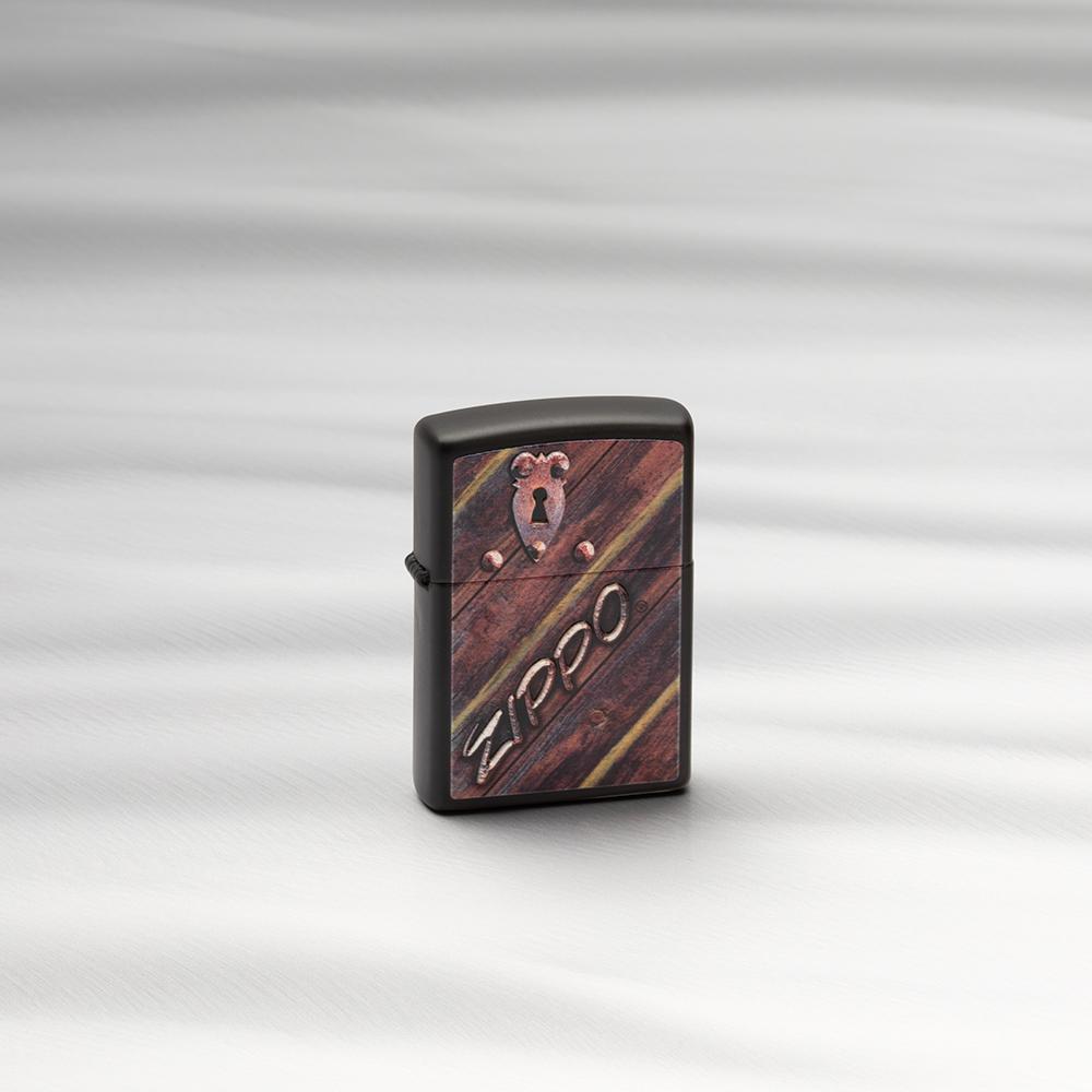 zippo_lock_1.jpg